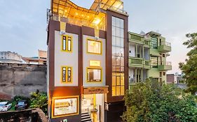 The Hosteller Agra