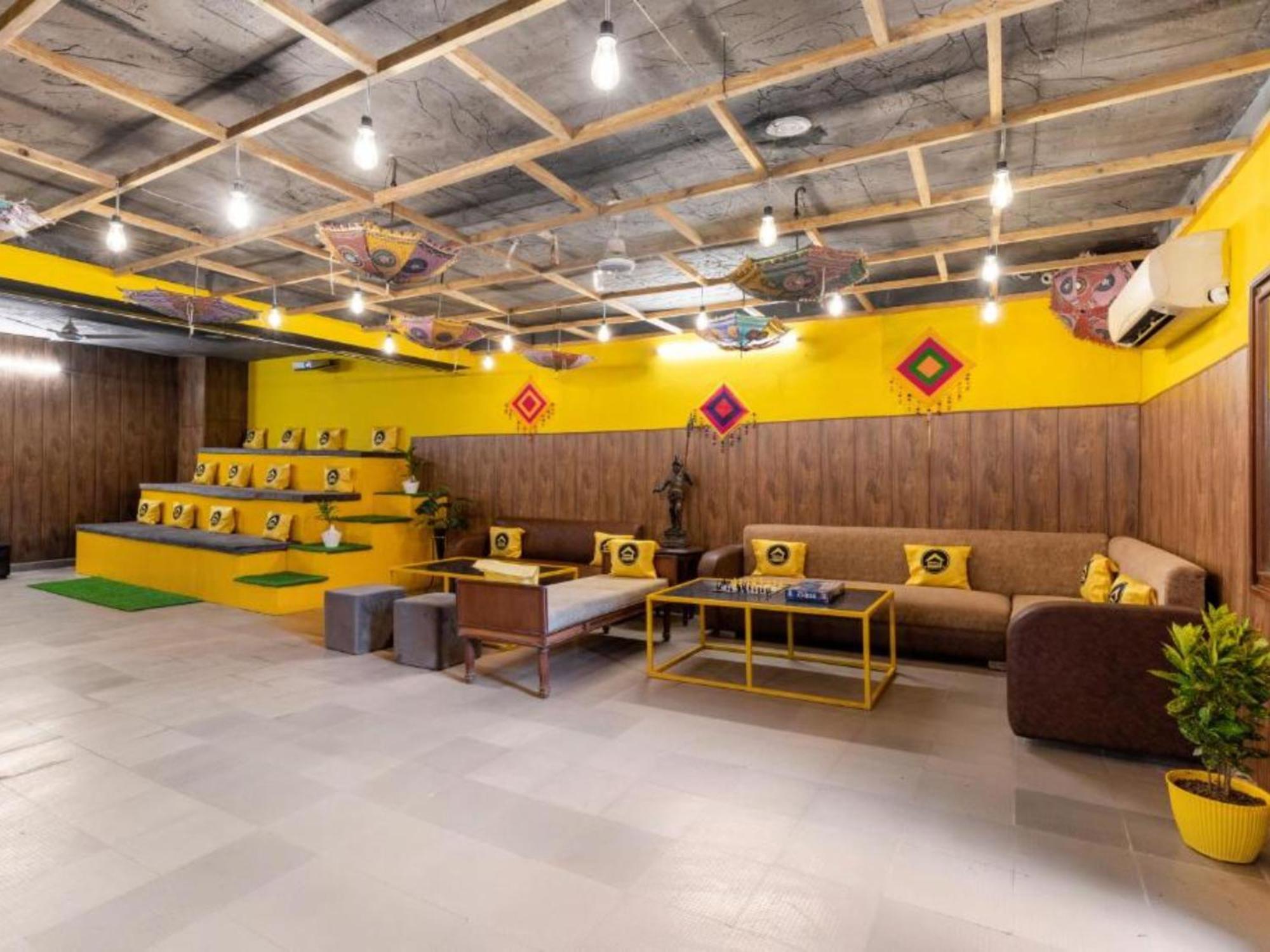 The Hosteller Agra Agra  Buitenkant foto